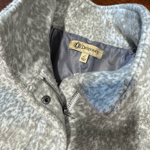 Democracy Lined Zip Up gray animal print jacket. - Picture 7 of 8